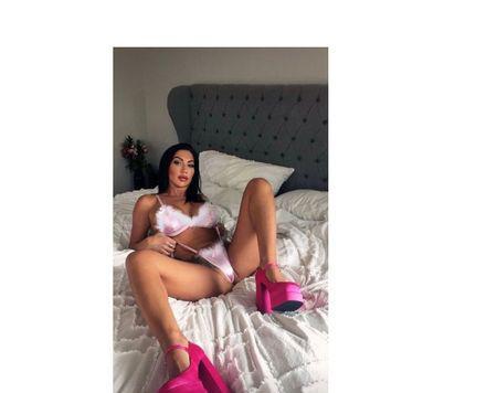  AMAZING NEW ESCORT JUST ARRIVED IN TOWN FOR YOU