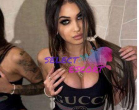  Select Escorts&Massage